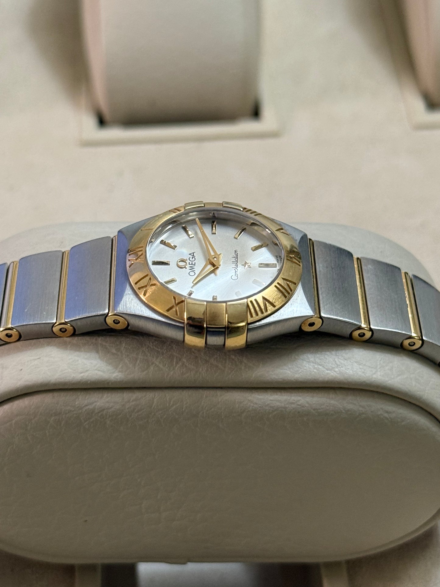 🟢 Omega Constellation Double Eagle Lady Two Tone Barras de Oro 🟢