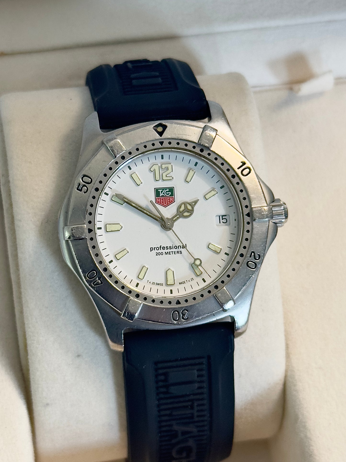 Tag Heuer Professional 200 White