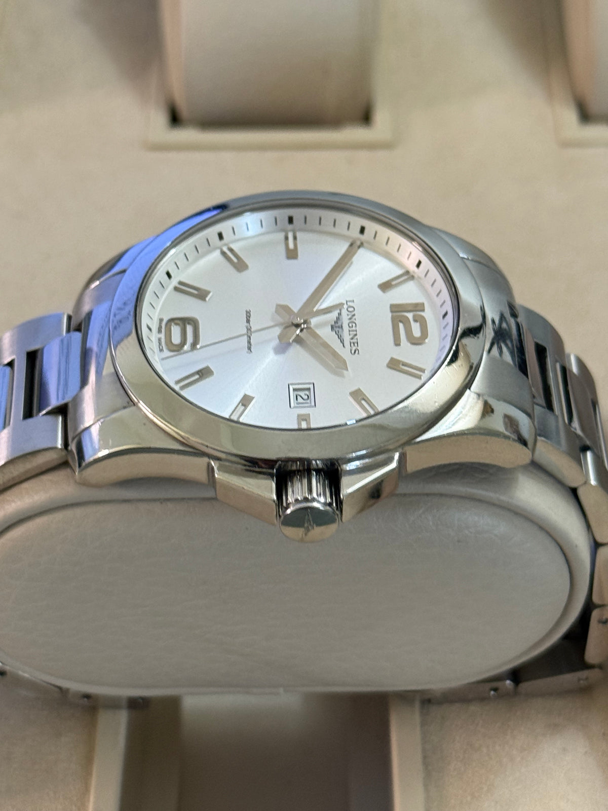 🟢 Longines Conquest Silver Dial + Box 🟢