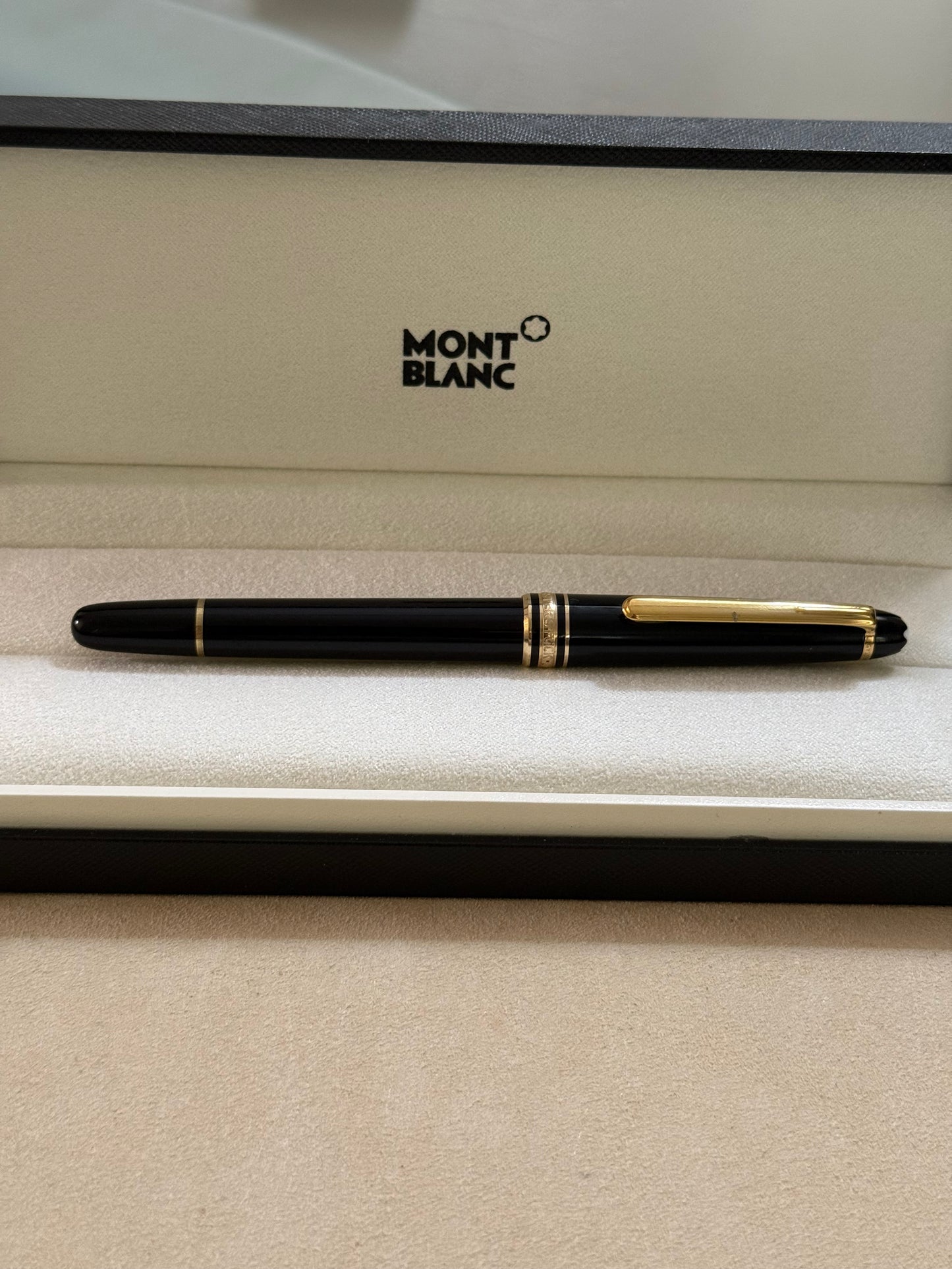 🟢 Pluma Montblanc Meisterstück Classique Chapado en Oro Amarillo w/Box 🟢