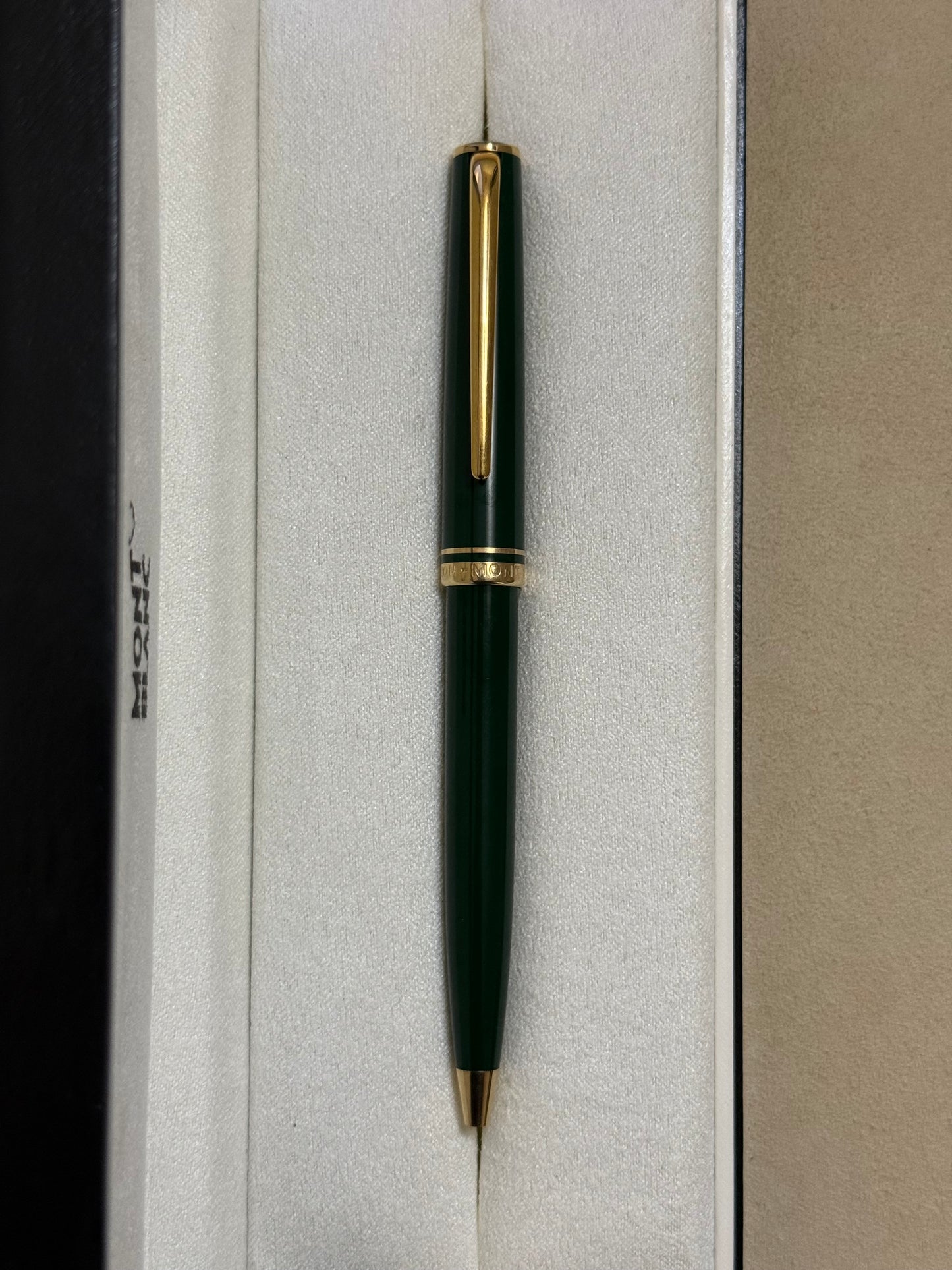 🟢 Pluma Montblanc Meisterstück VERDE Giratoria Chapado en Oro Amarillo w/Box 🟢