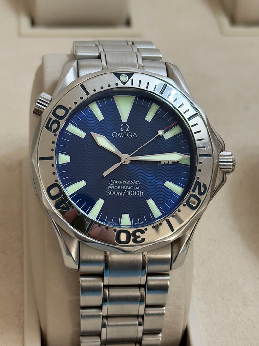 🟢 Omega Seamaster Electric Blue Dial w/Box 🟢