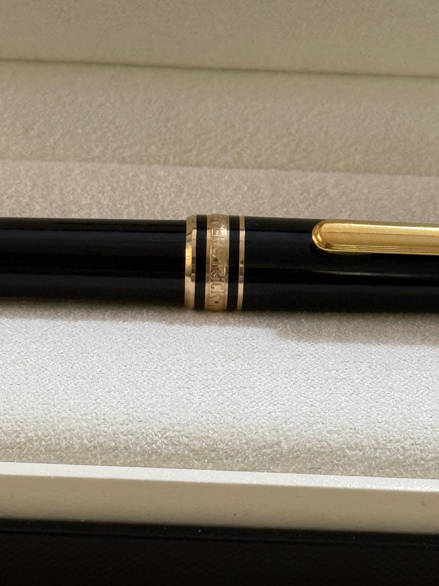 🟢 Pluma Montblanc Meisterstück Classique Chapado en Oro Amarillo w/Box 🟢