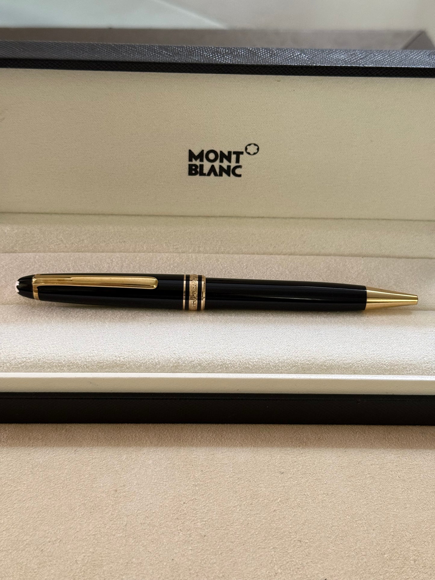🟢 Pluma Montblanc Meisterstück Classique Giratoria Chapado en Oro Amarillo w/Box 🟢