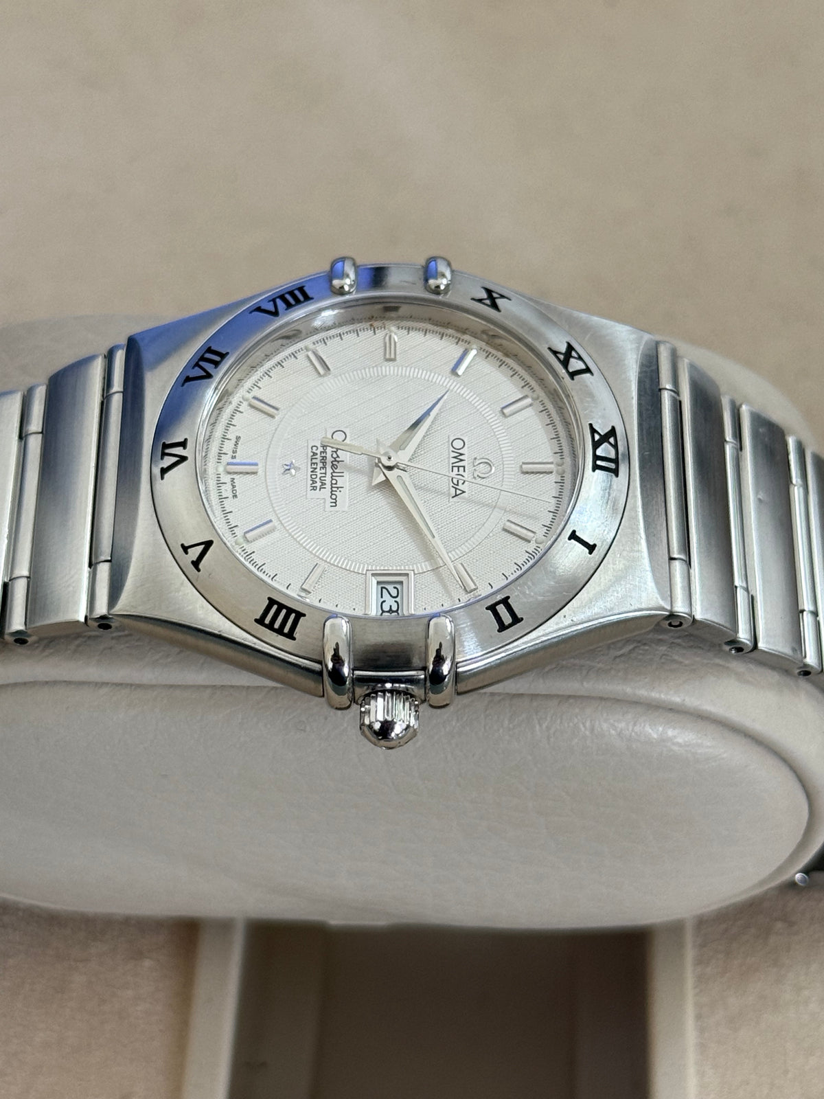 🟢 Omega Constellation Manhattan Perpetual Calendar Caja y Papeles 🟢