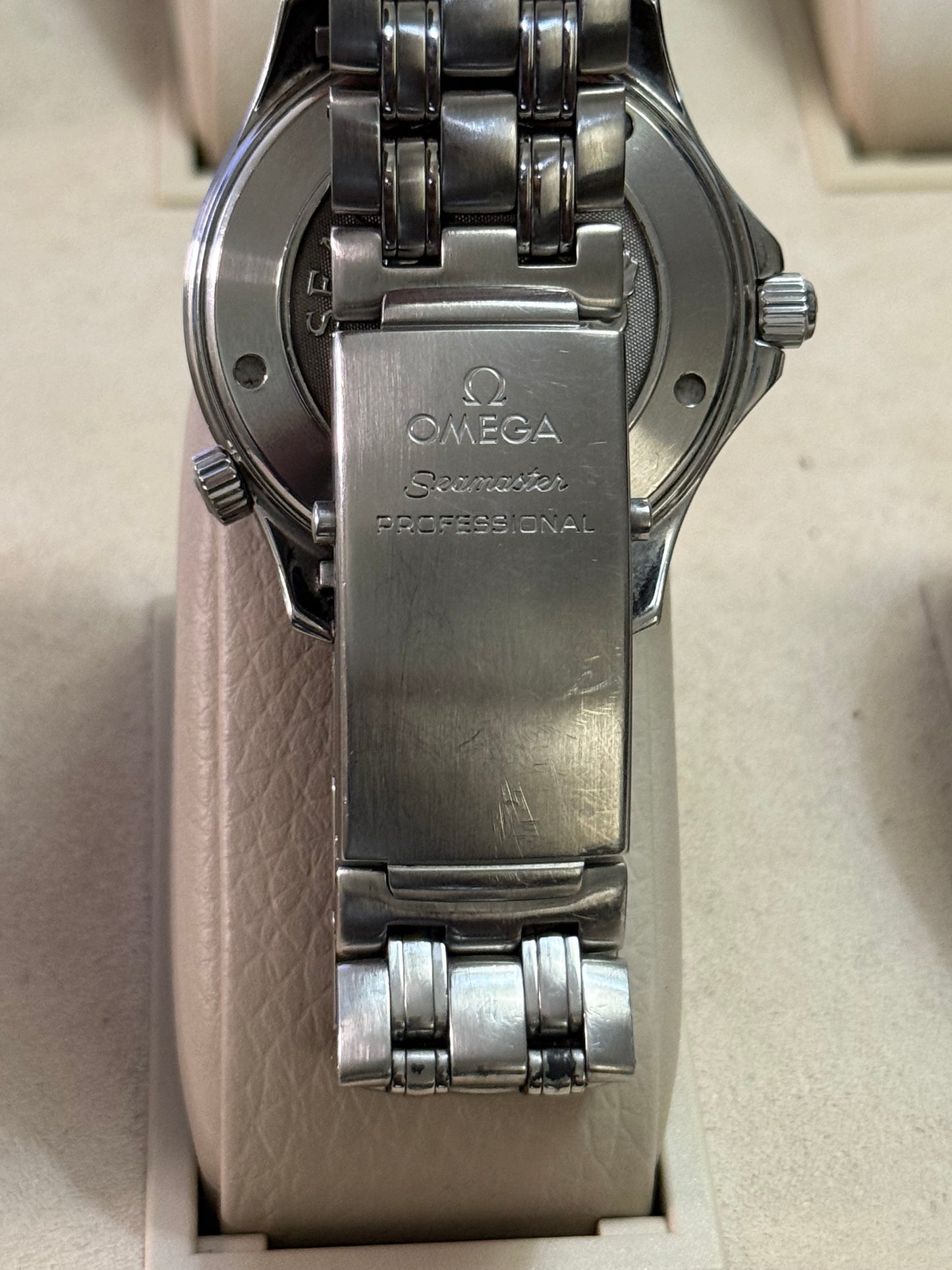 🟢 Omega Seamaster 300m Jumbo “Red” 🟢