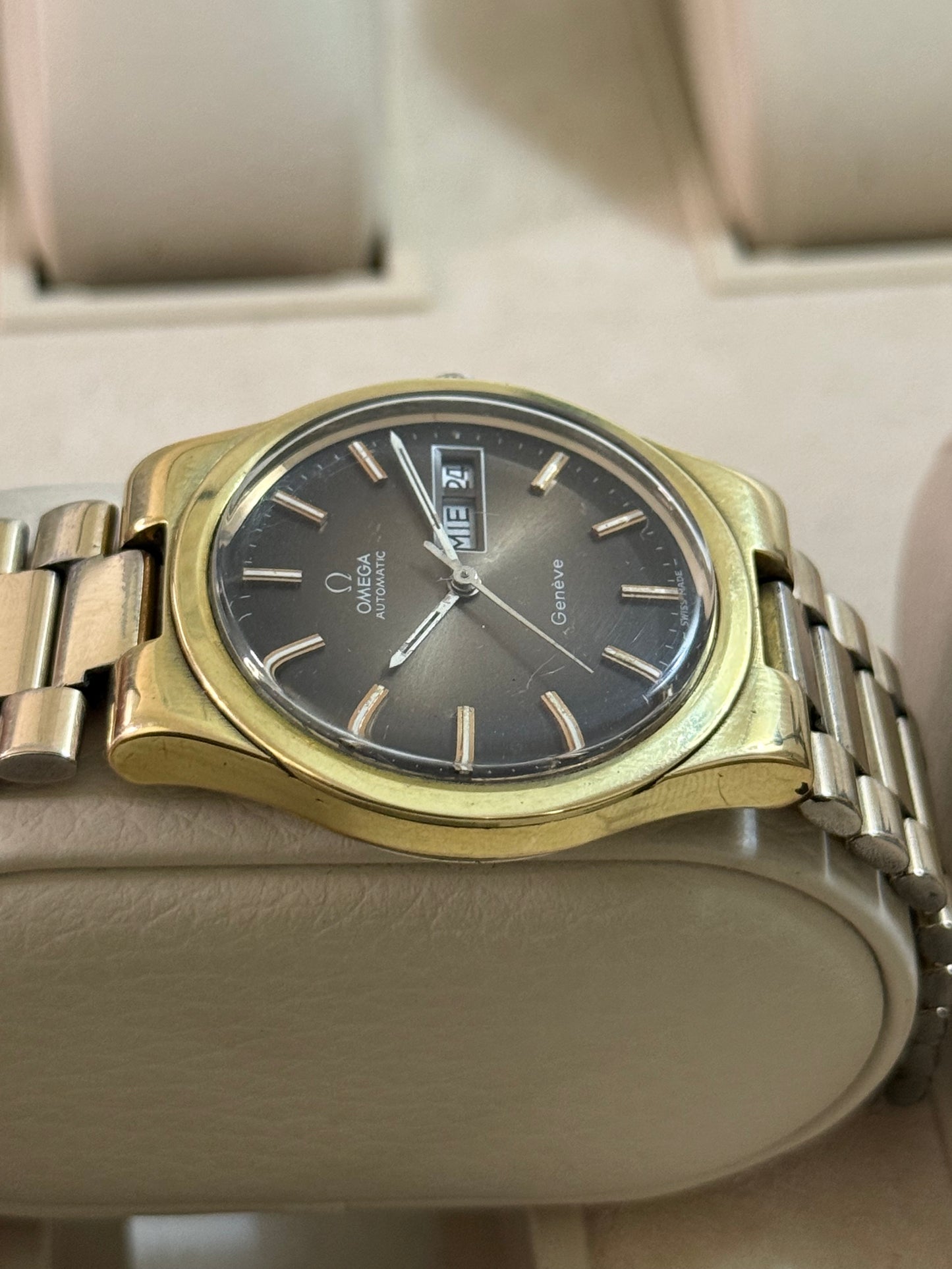 🟢 Omega Genève Day-Date 🟢