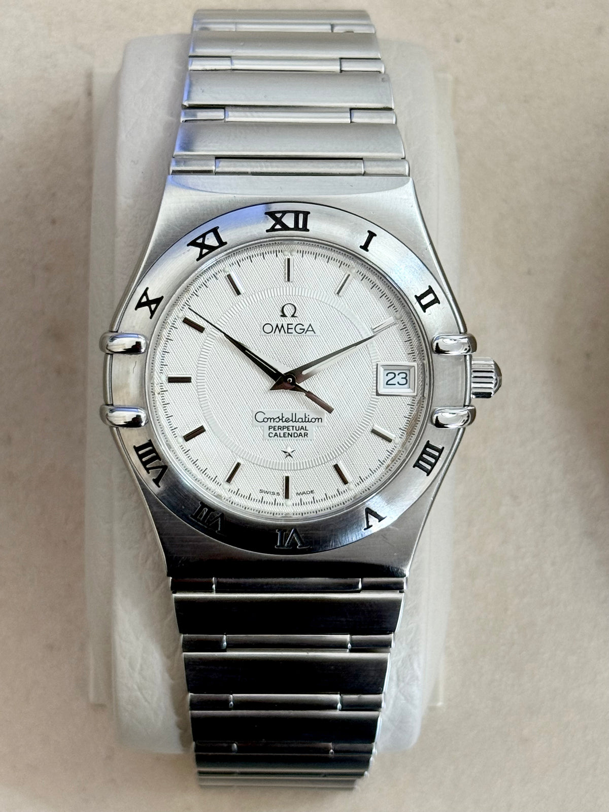 🟢 Omega Constellation Manhattan Perpetual Calendar Caja y Papeles 🟢