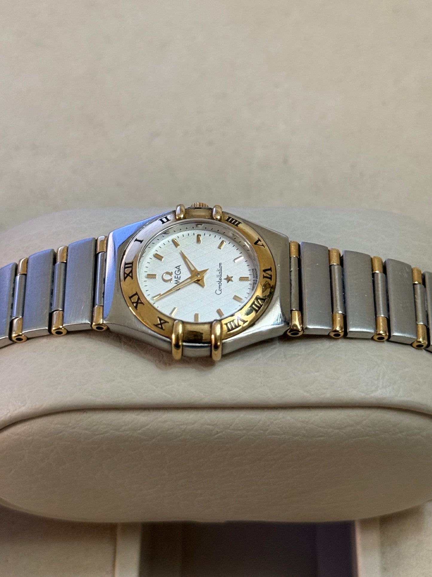 🟢 Omega Constellation Manhattan Lady White Dial 🟢