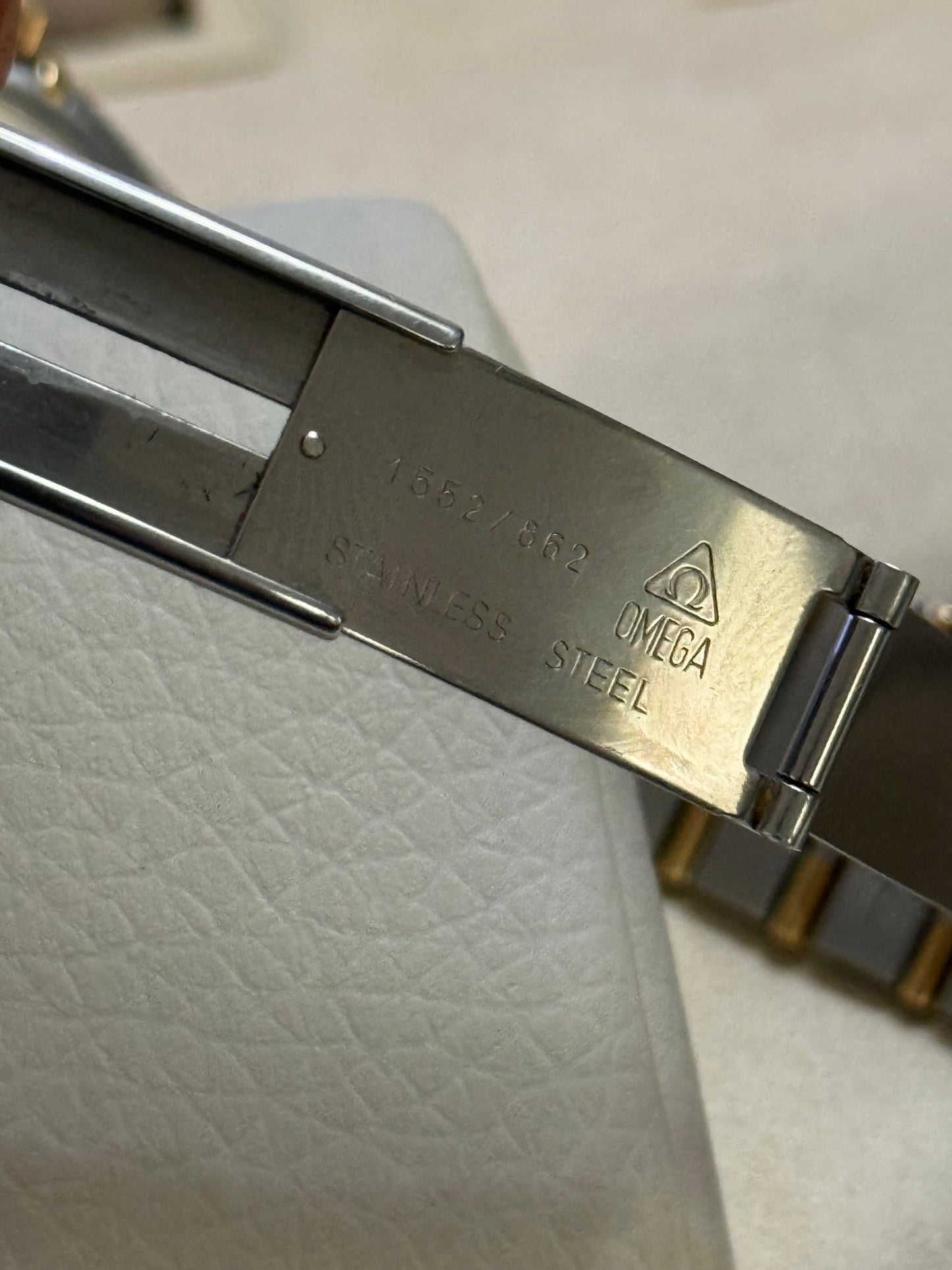 🟢 Omega Constellation Manhattan Barras de Oro 18K (moderno) Box & Papers 🟢