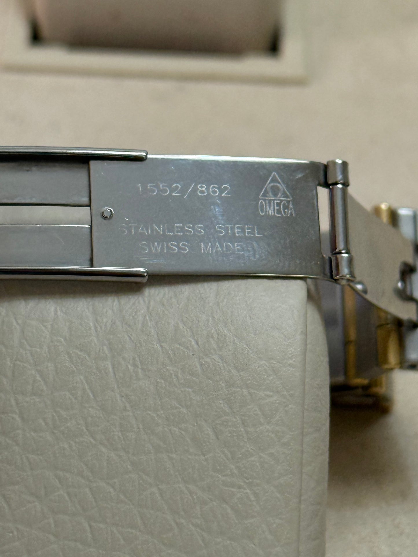 🟢 Omega Constellation Manhattan Barras de Oro 18K 🟢