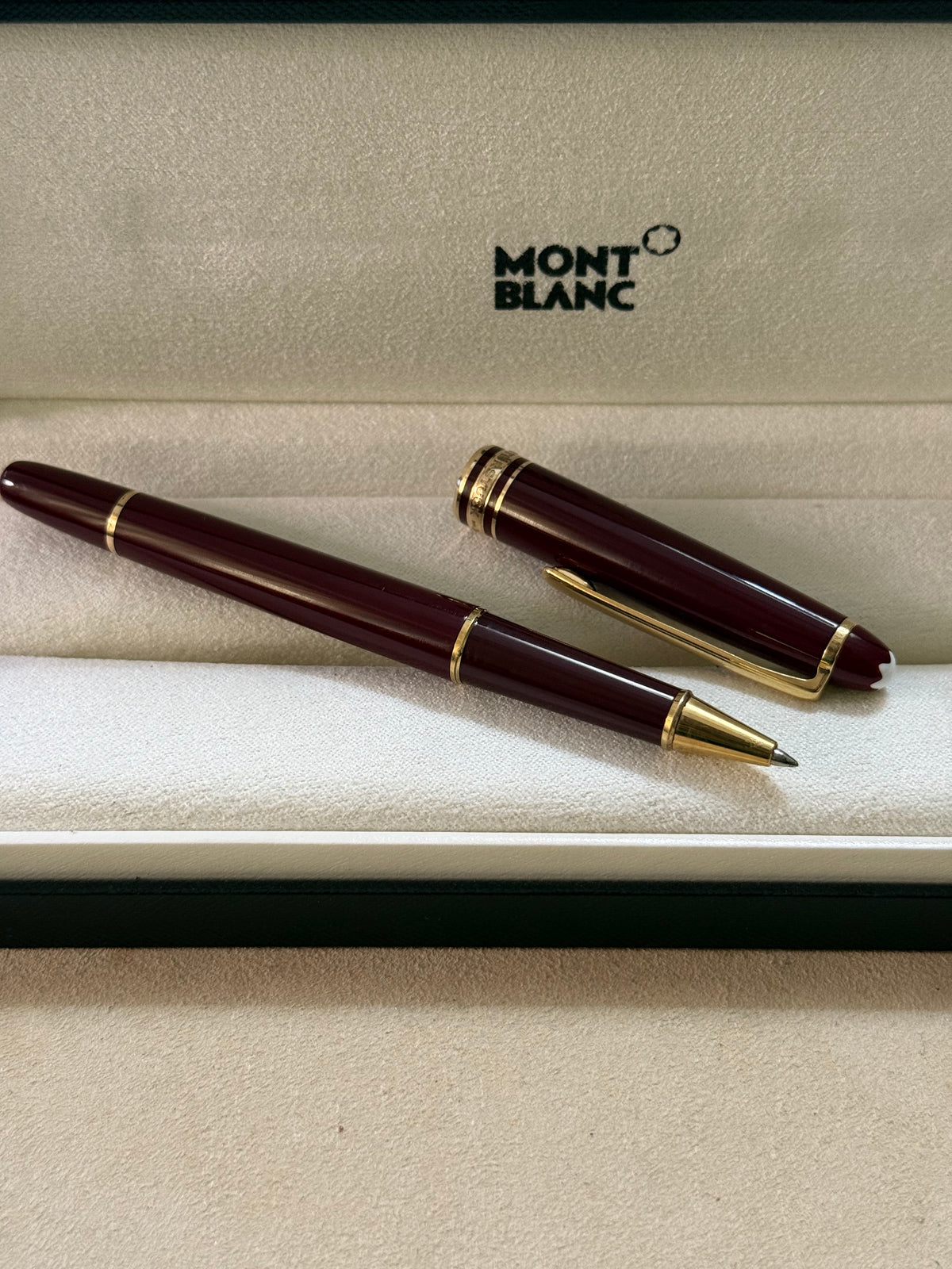 🟢 Pluma Montblanc Meisterstück Classique Chapado en Oro Amarillo (burgundy) w/Box 🟢