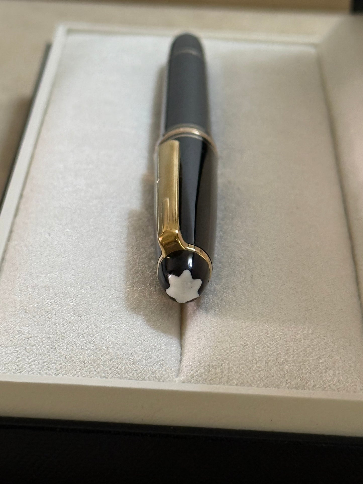 🟢 Pluma Montblanc Meisterstück Classique Chapado en Oro Amarillo w/Box 🟢