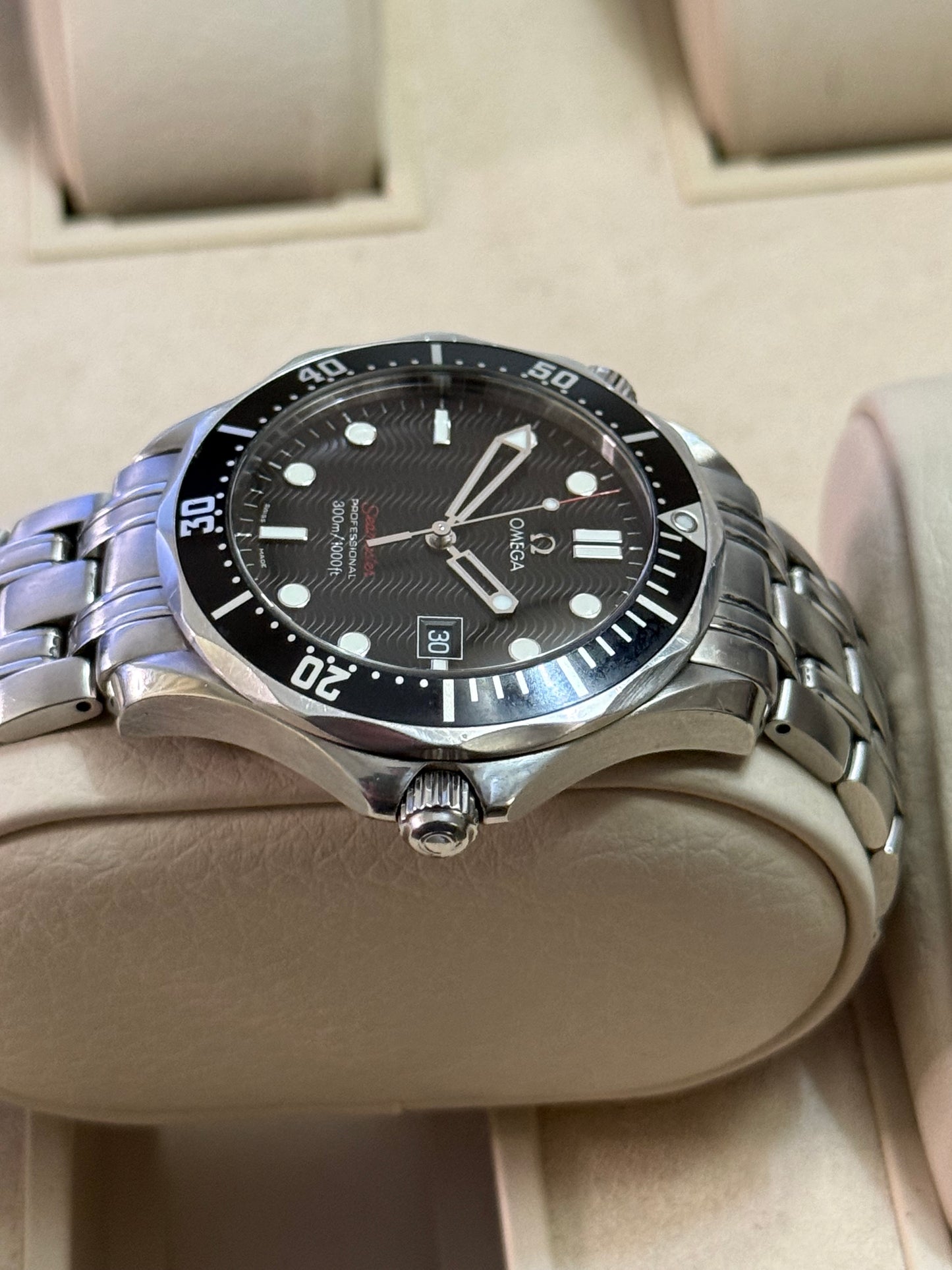 🟢 Omega Seamaster 300m Jumbo “Red” 🟢